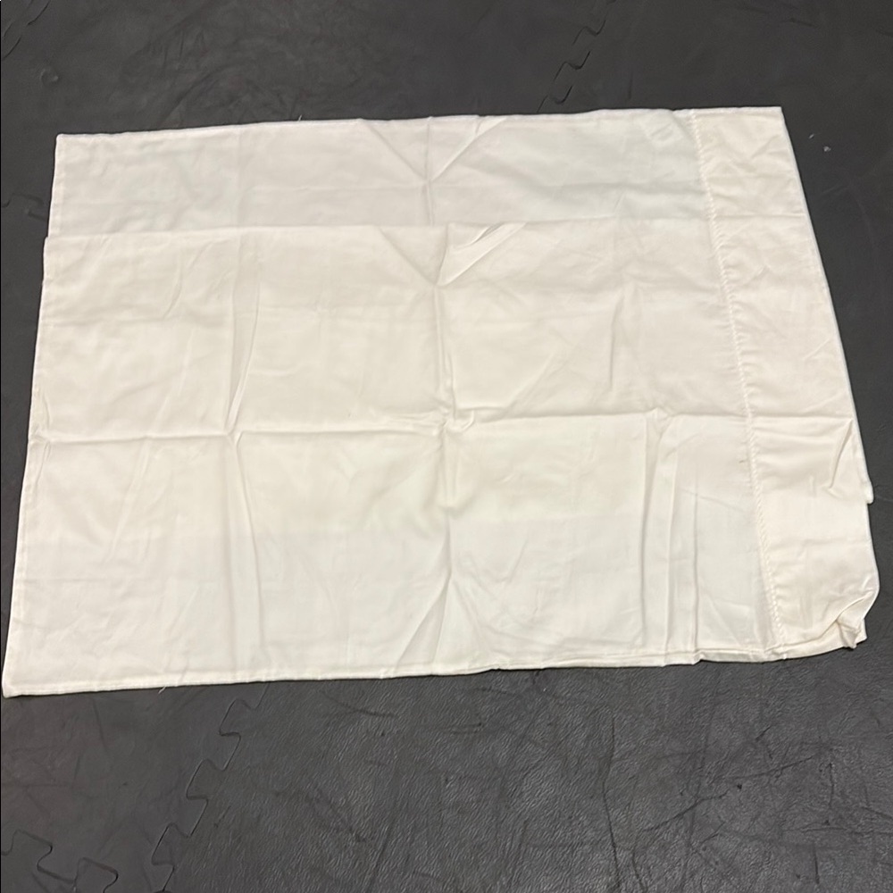 White Pillowcase martha stewart